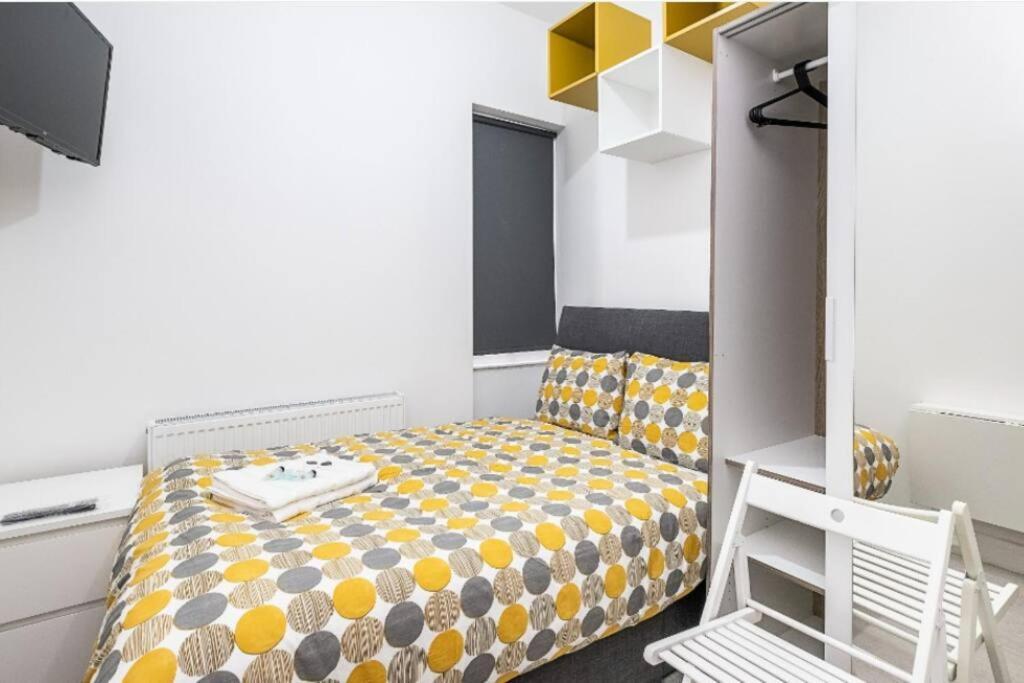 Great Location Service And Stay Double Ensuite Room With Shared Kitchen- 5Mins Walk From Tufnell Park London Ngoại thất bức ảnh