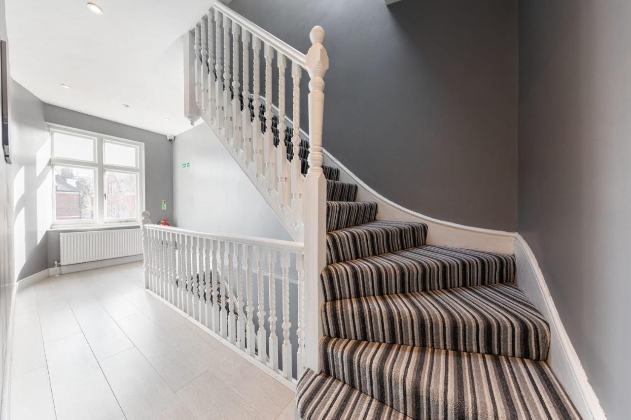Great Location Service And Stay Double Ensuite Room With Shared Kitchen- 5Mins Walk From Tufnell Park London Ngoại thất bức ảnh